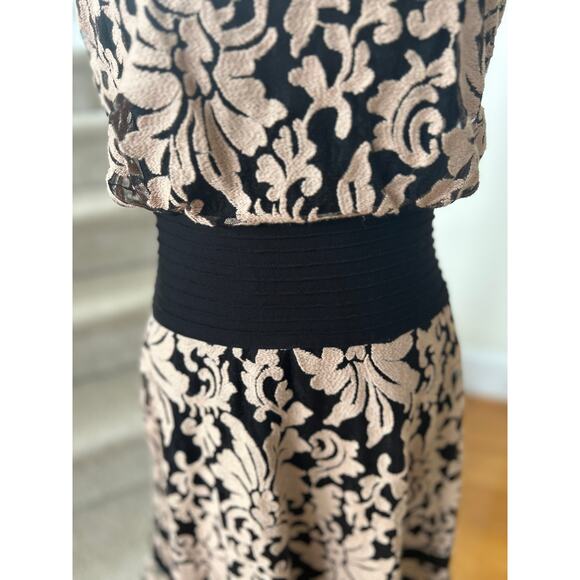 Tadashi Shoji Tan & Black Damask Lace Blouson Drop Waist Cocktail Dress - Picture 5 of 8
